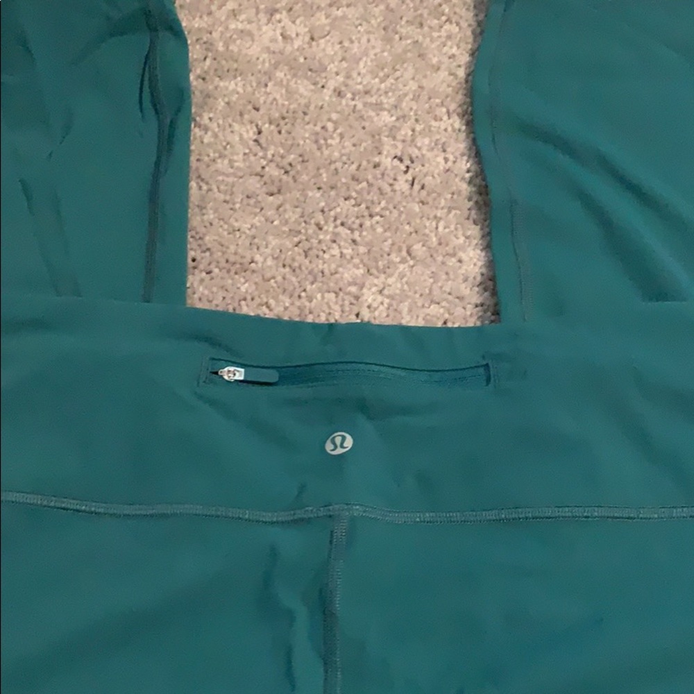 Teal lululemon leggings